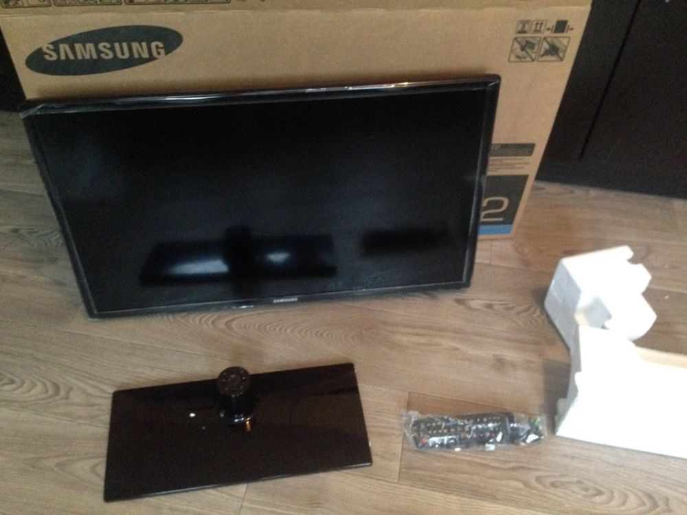 телевізор LED Samsung