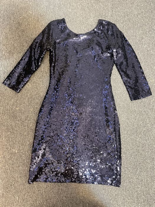 женское платье….