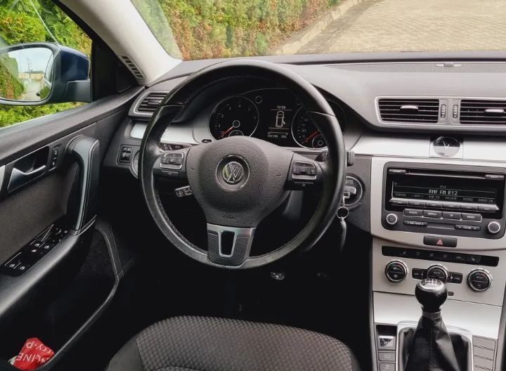 Volkswagen Passat b7 2012