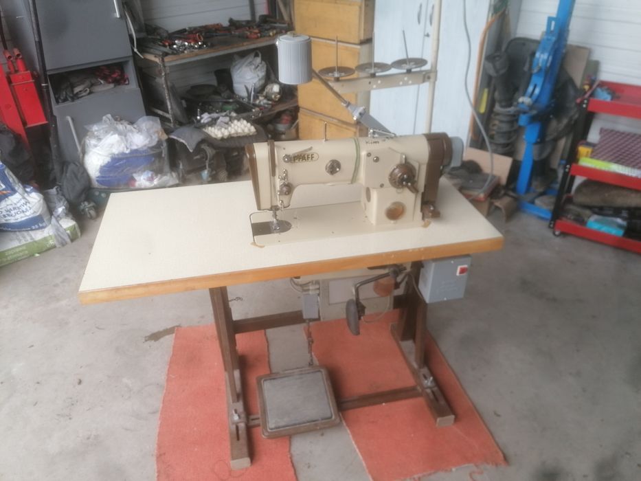 Maszyna do szycia Pfaff 438 zygzak