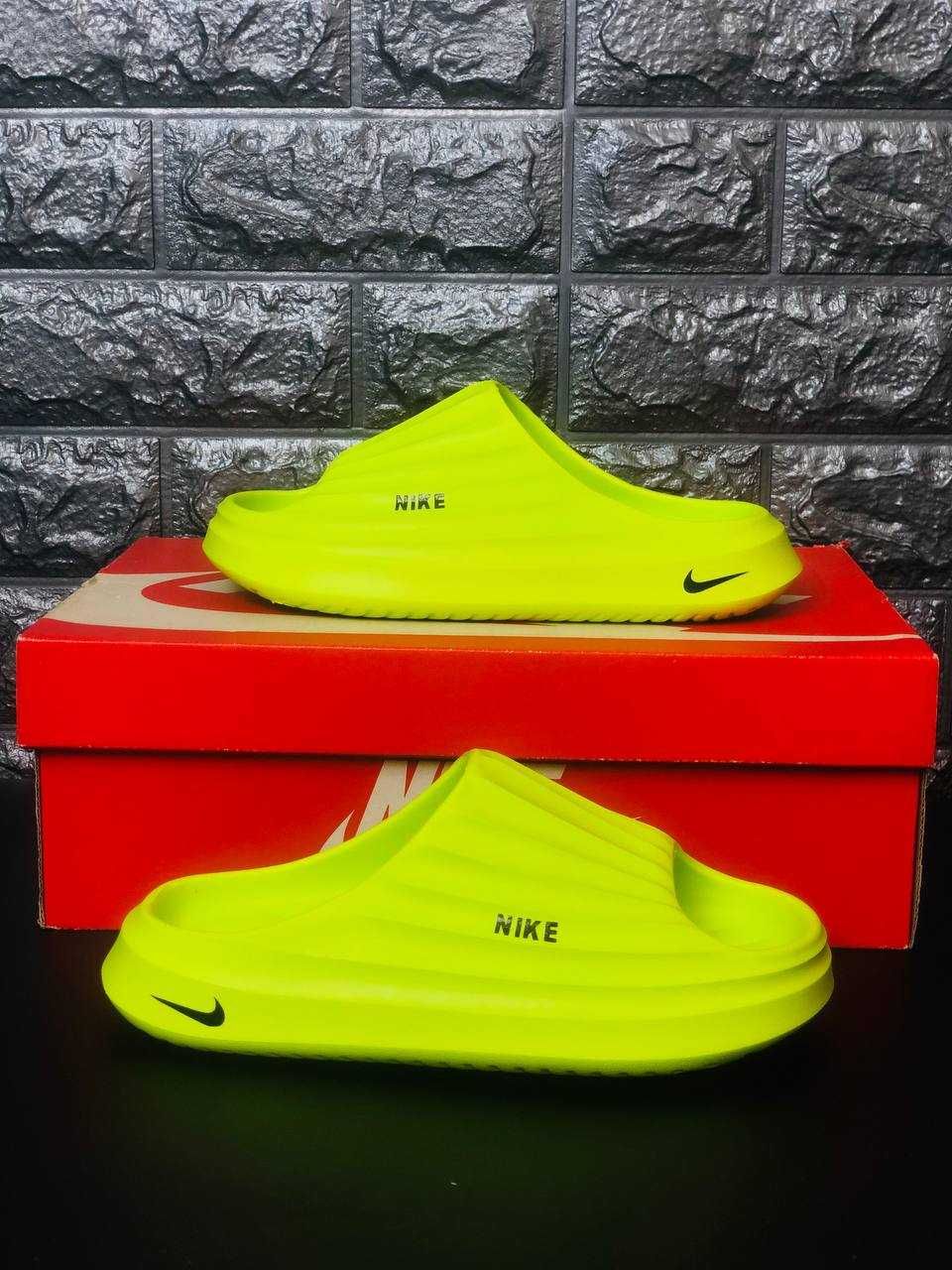 Шльопанці Nike жіночі Яскраві New collection! Тапочки Найк летние Хит!