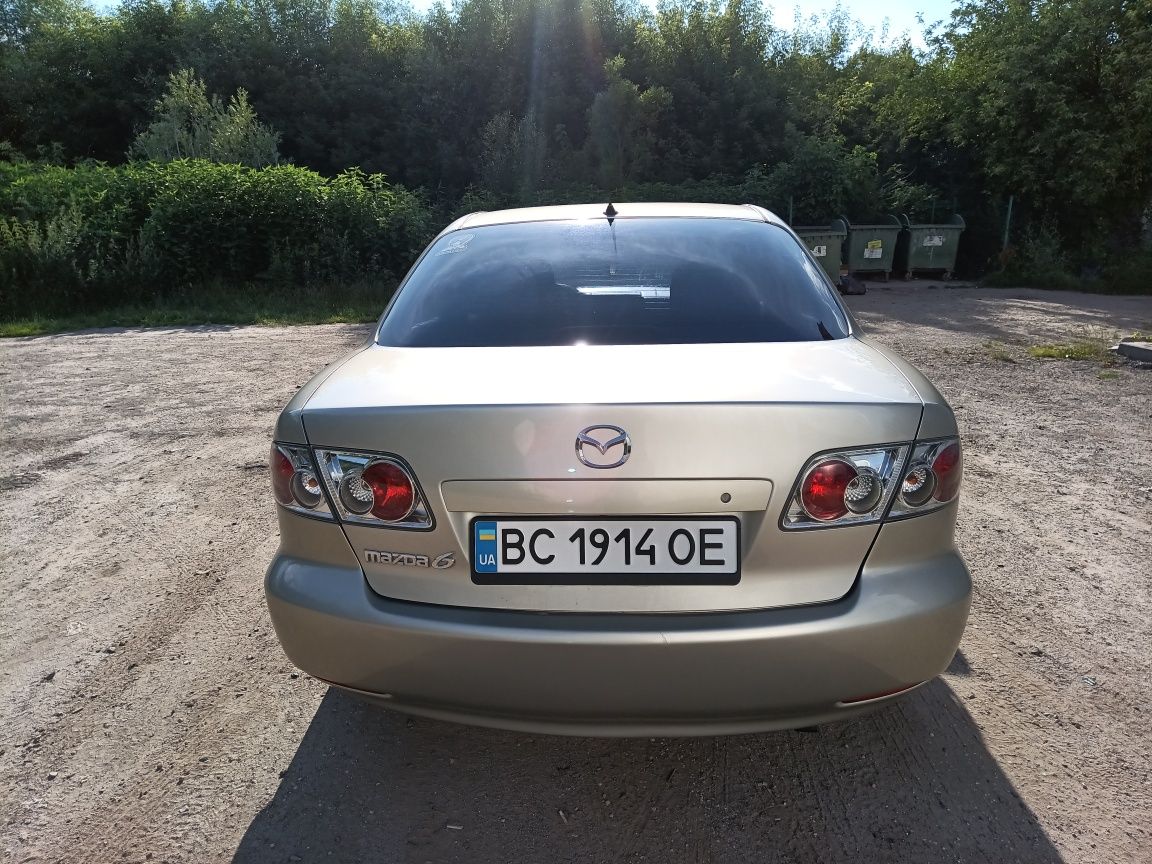 Mazda 6 2004 рік 2.0 бензин