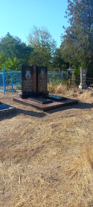 Пам'ятники з граніту