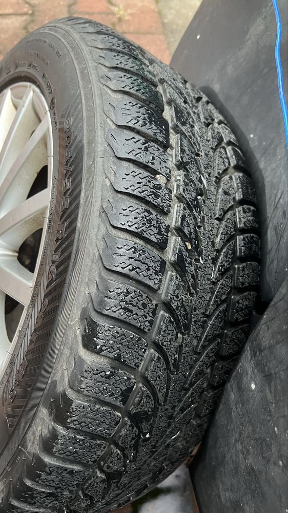 Felgi Audi z oponami zimowymi 205/55/16  5 x 112