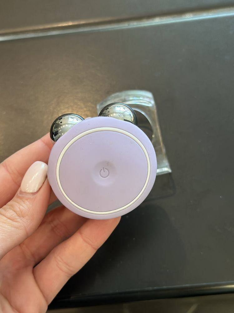 Пристрій для масажу і зміцнення шкіри обличчя Foreo Bear Mini Lavender