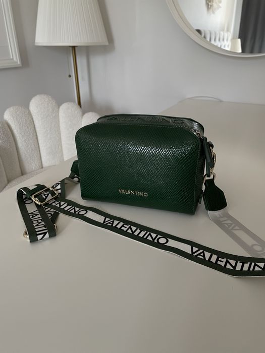 Kuferek Mario Valentino Bags Pattie foresta butelkowa zieleń ekoskóra