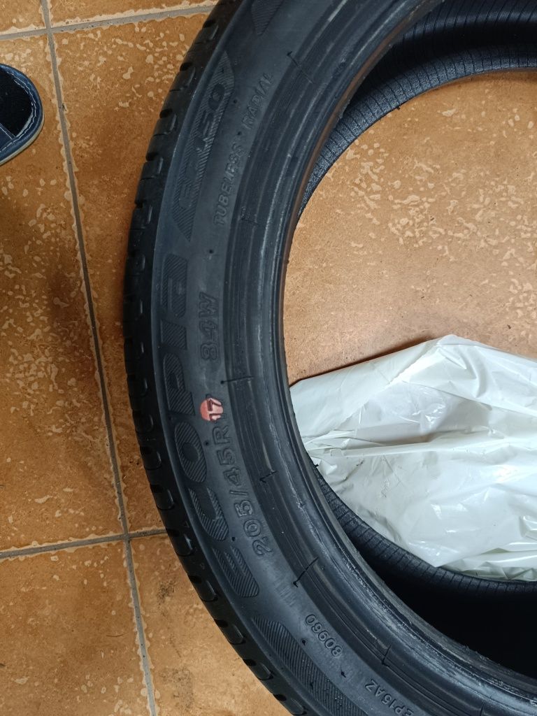 Opony Bridgestone 205/45/R17