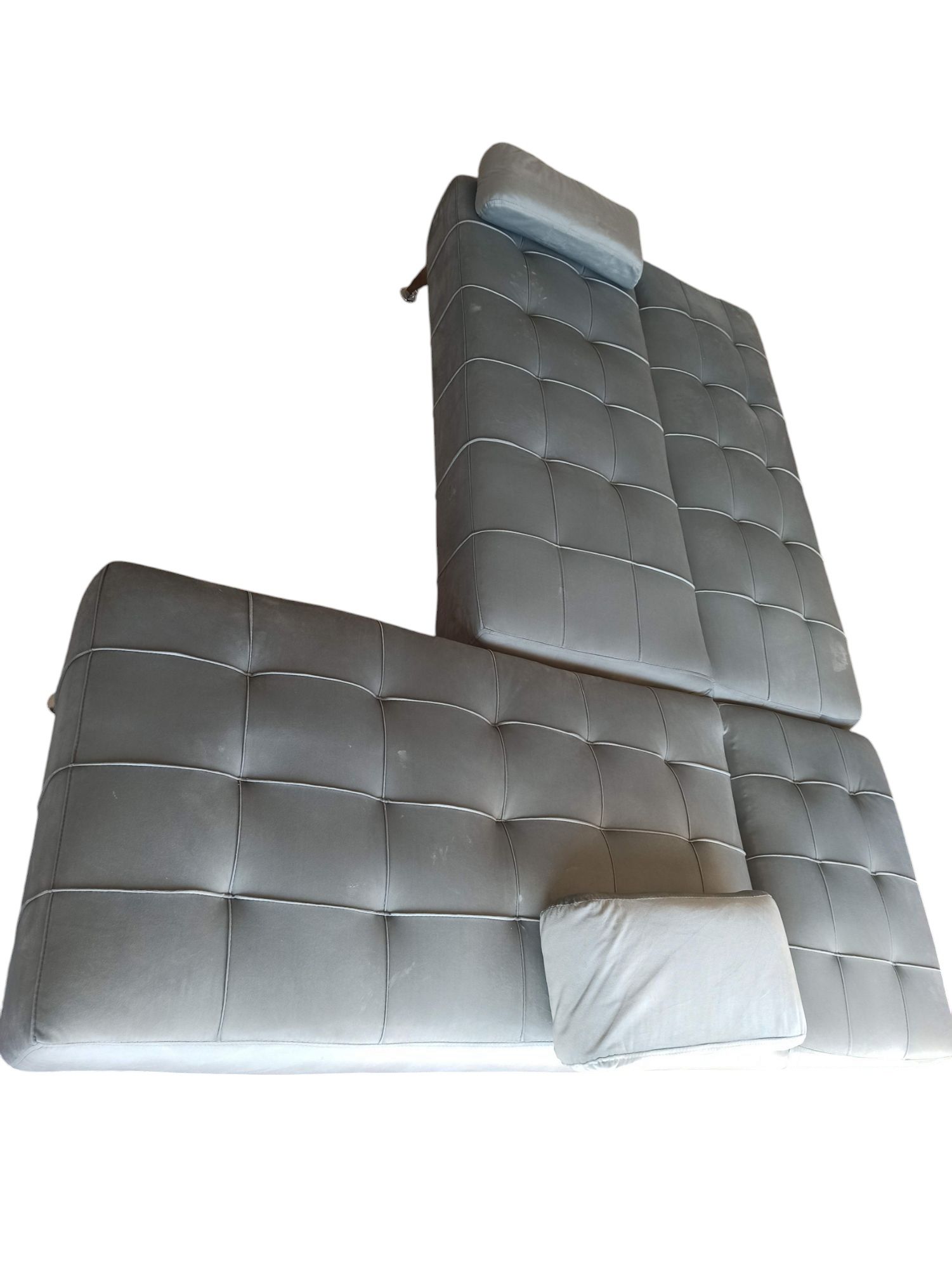Sofá cama 3 lugares 198x146 em veludo