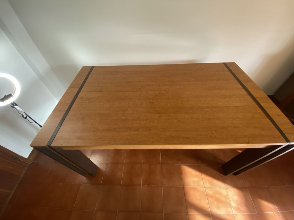Mesa  de carvalho extensível conforama