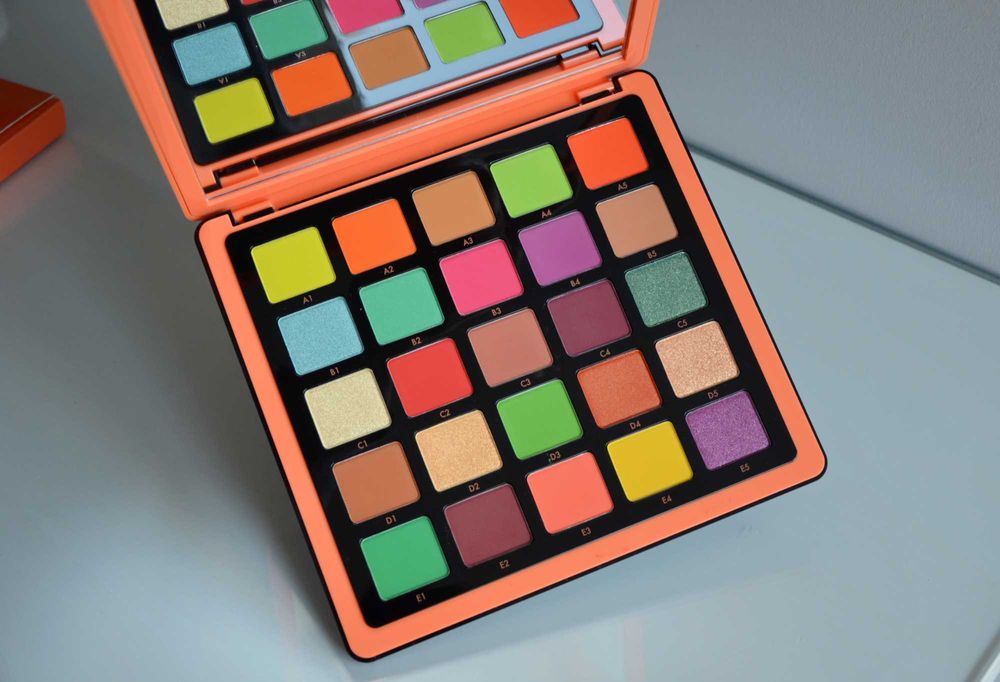 Anastasia Beverly Hills Norvina Pro Pigment Vol. 3 ABH paleta cieni