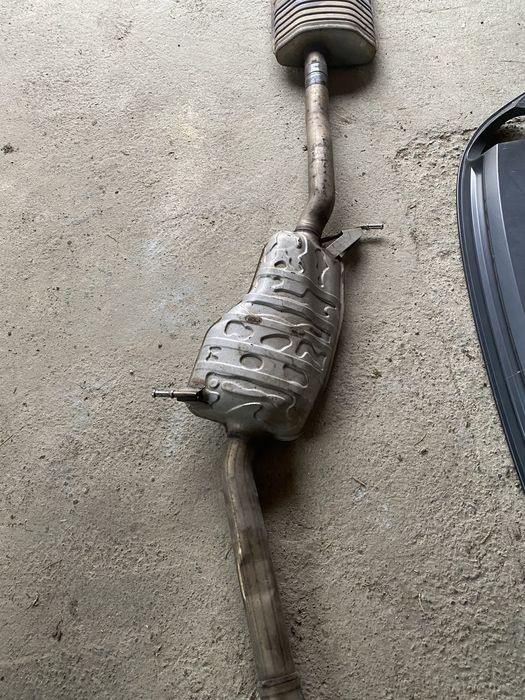 Вихлопна система ауді а4 б9, дифузор бампера задній, задня губа бампер