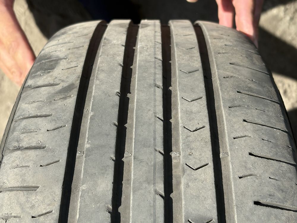 Продам шини 205/60r16 Continental