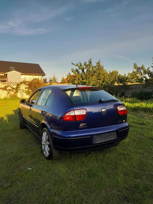 Seat Leon 2004r 16 16v 105KM  Benzyna Klimatronic Alu 17 z Niemiec