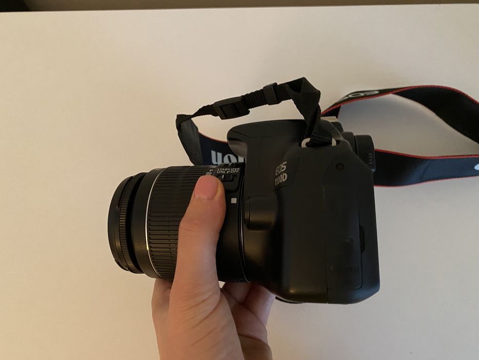 Фотоапарат Canon EOS 1100D Kit 18-55