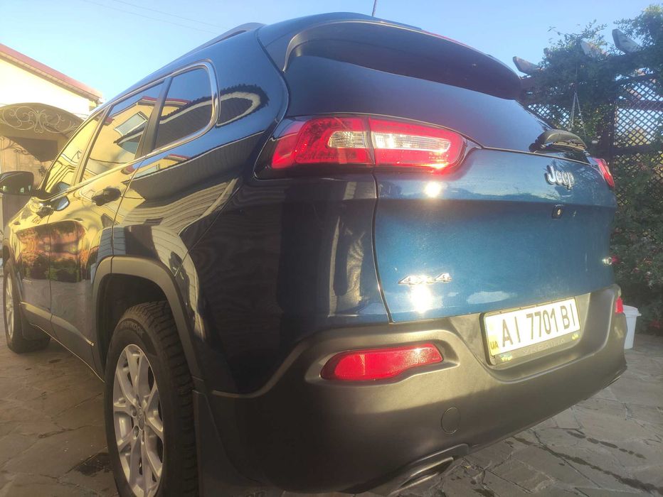 Jeep Cherokee Latitude Plus 2018 4WD