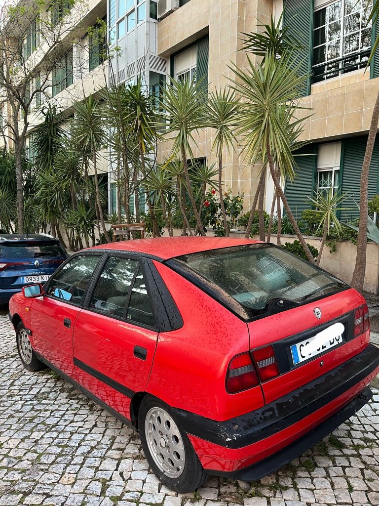 Lancia Delta (ano 1994)