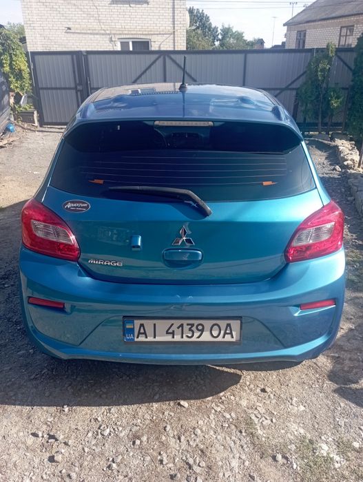 Mitsubishi Mirage 2019.