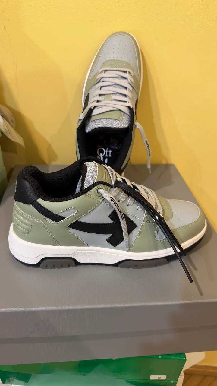 Off-White Out of office Military Green/Black size 41