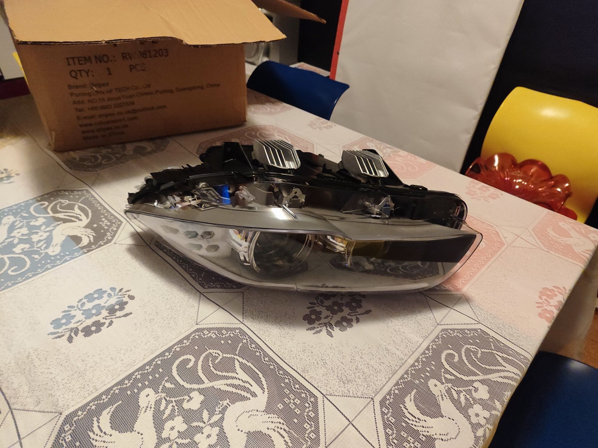 Vendo Farol marca BMW