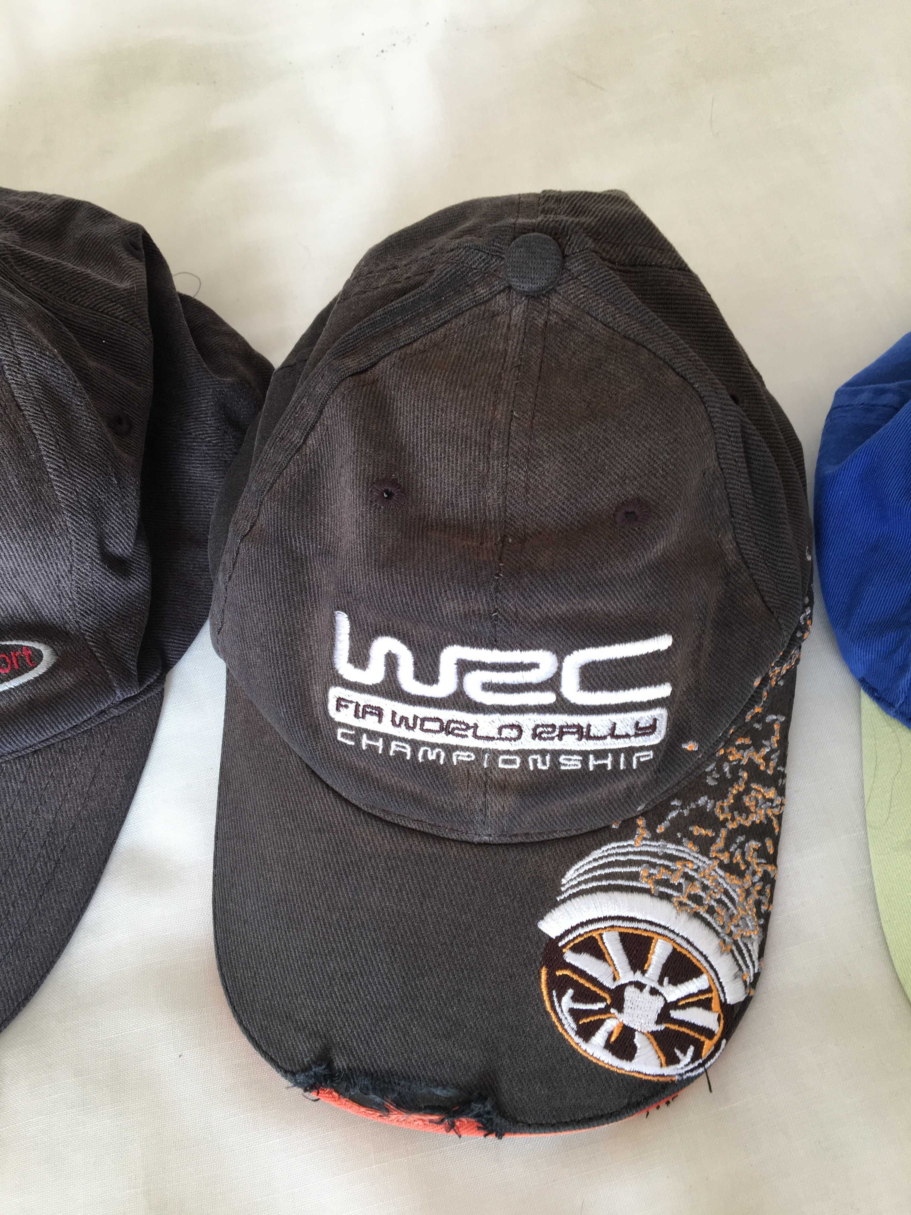 Conjunto de 3 bonés usados memorabilia motorsport