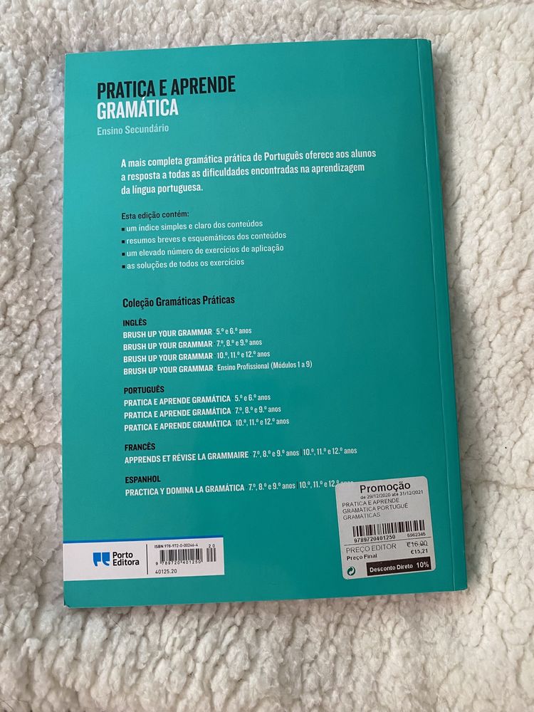 Livro exercícios de gramática secundário