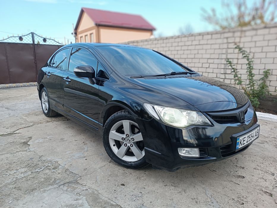 Продам honda civic 2007 рік в гарному стані