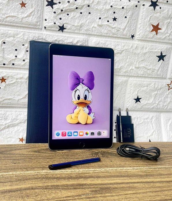 Планшет Apple iPad Mini