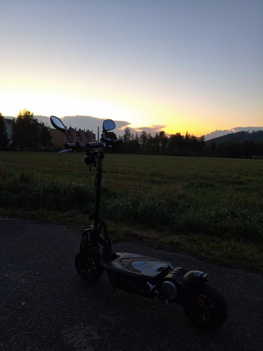 Hulajnoga elektryczna