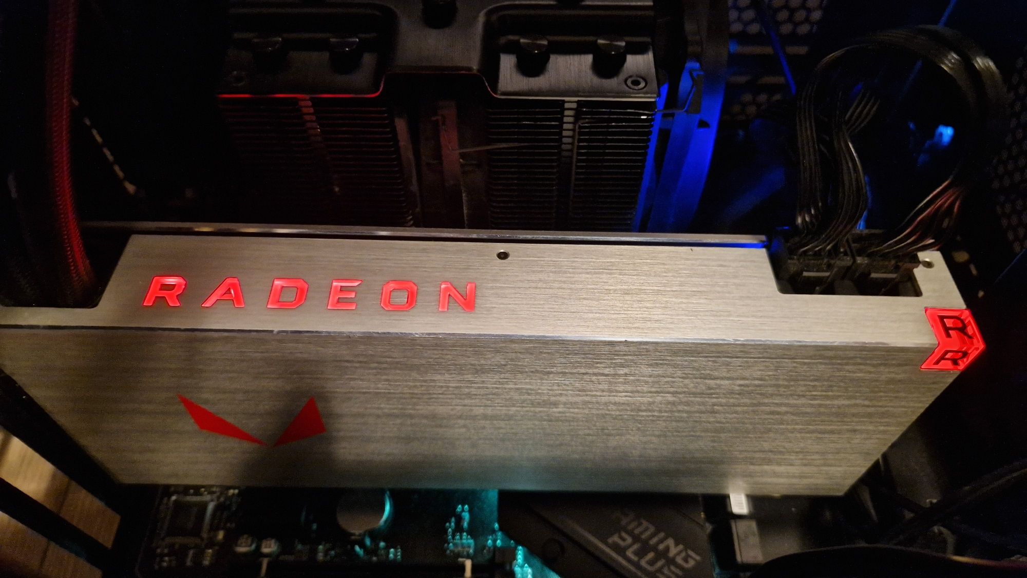 Karta RX VEGA 64 WAVE 8GB z blokiem wodnym