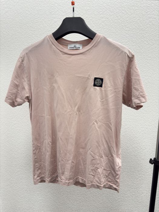 Футболка Stone Island блідно рожевого кольору