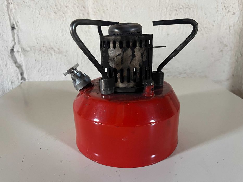 Kuchenka turystyczna na paliwo Prymus Szmel-4 Trzmiel 4 czerwona