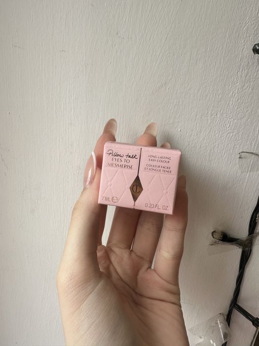 Кремові тіні Charlotte Tilbury Cream Eyeshadow Pillow Talk