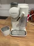 Ekspres DeLonghi nespresso