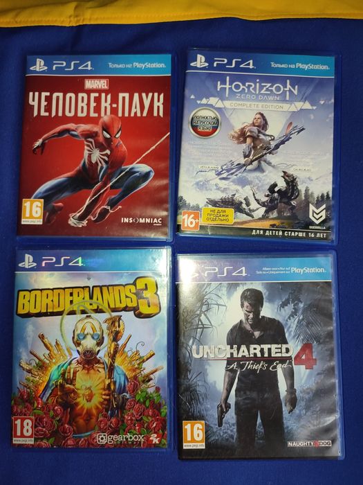 Playstation 4 pro 1tb + 4 game