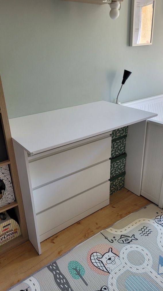 Ikea Malm z nadstawką na przewijak