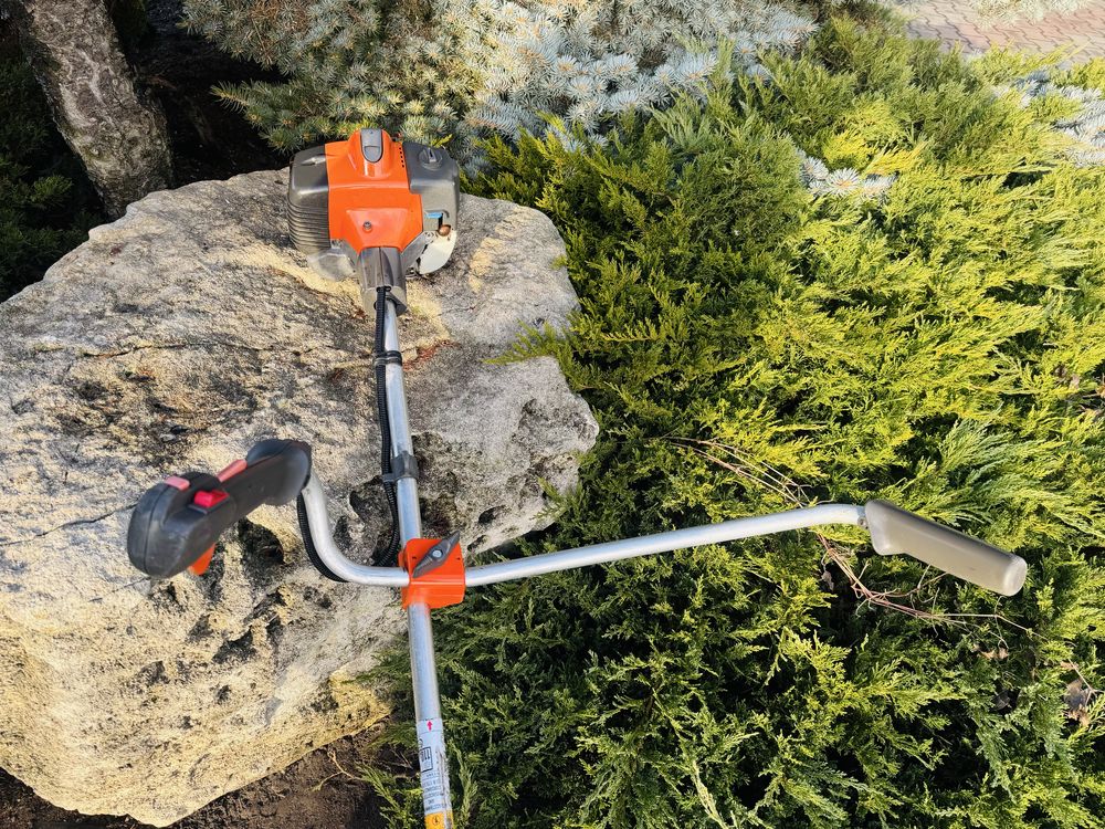Kosa podkaszarka spalinowa Husqvarna 323R 323 R II 1,2KM 100% sprawna!