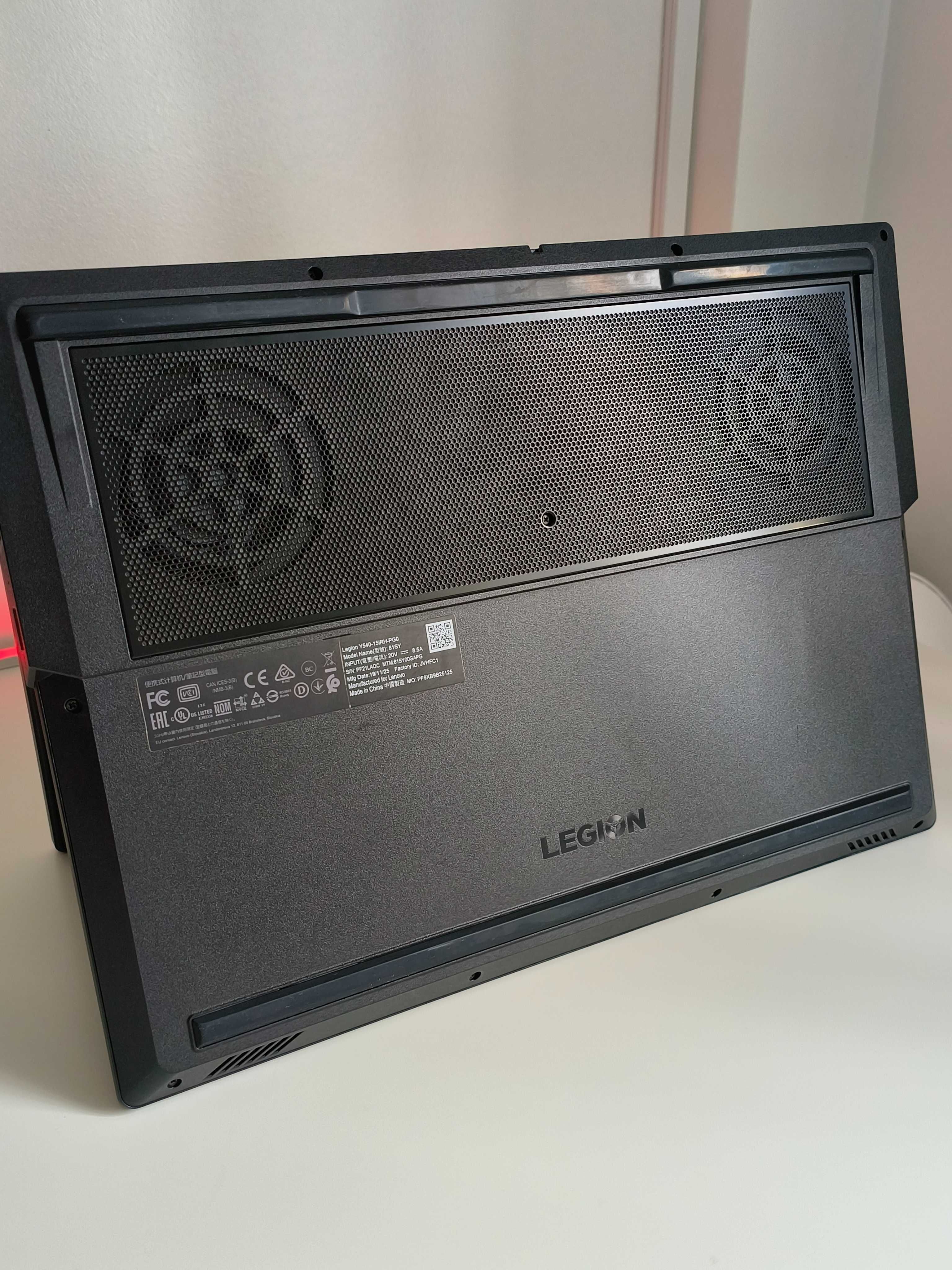 Portátil Gaming Lenovo Legion Y540