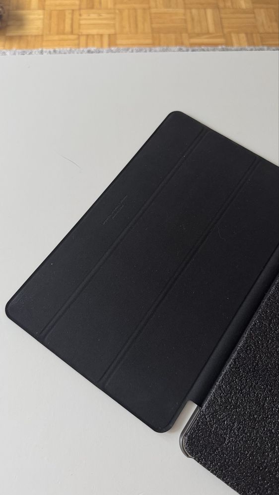 Etui SPIGEN SMART FOLD Galaxy Tab A 10.5" 2018