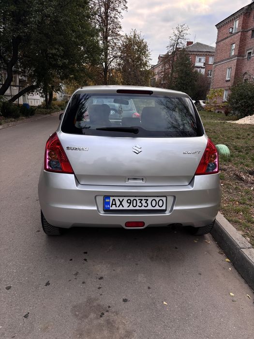 Продам suzuki swift 2008