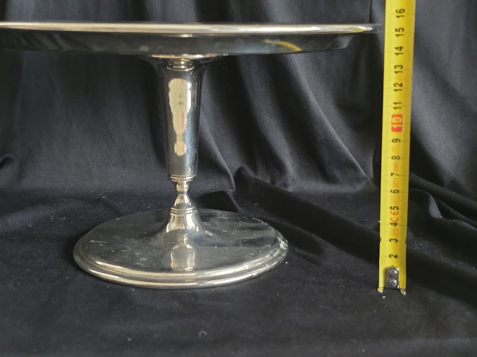 Zestaw: taca, filiżanki,  cukiernica,  patera na nodze retro prl