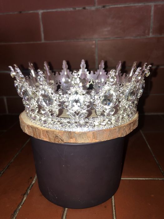 Корона на торт, оренда Коростишів