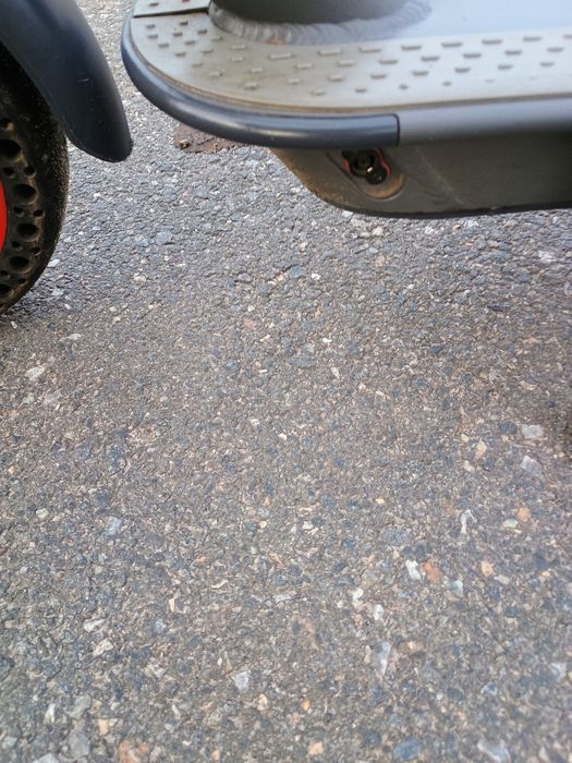 Продам електросамокат android