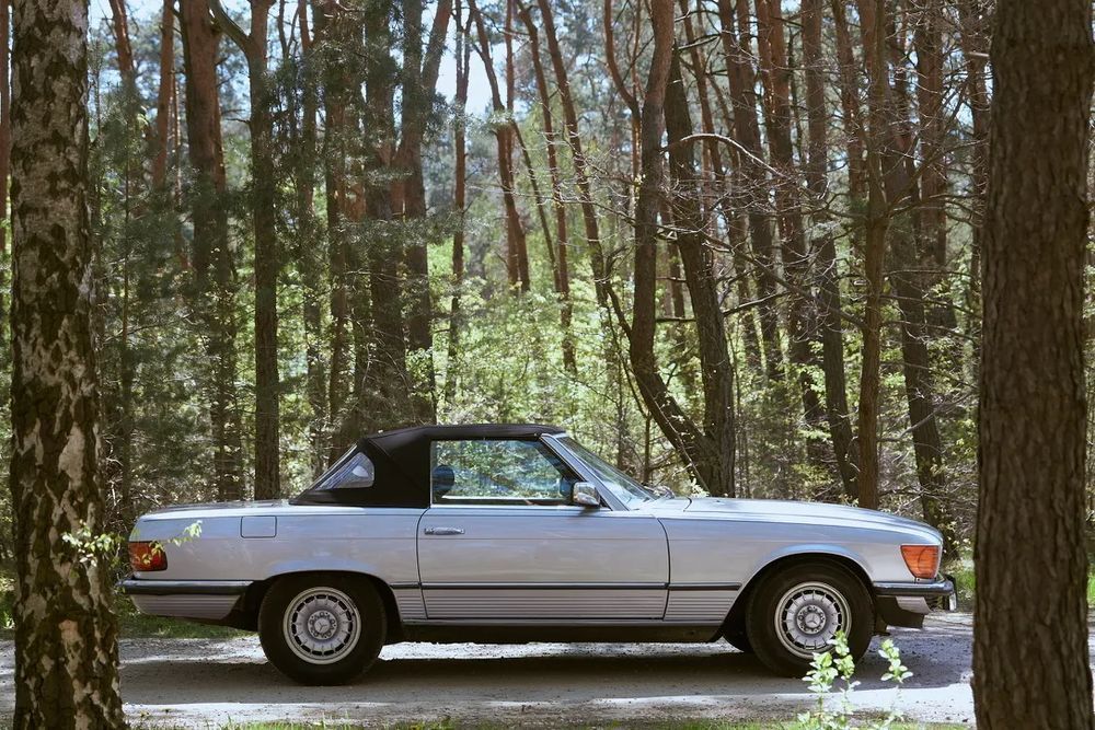 Mercedes-Benz SL Mercedes SL R107 wersja europejska zarejestrowany