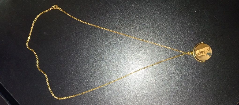 Fio com medalha rotativa Nossa Senhora de Fátima