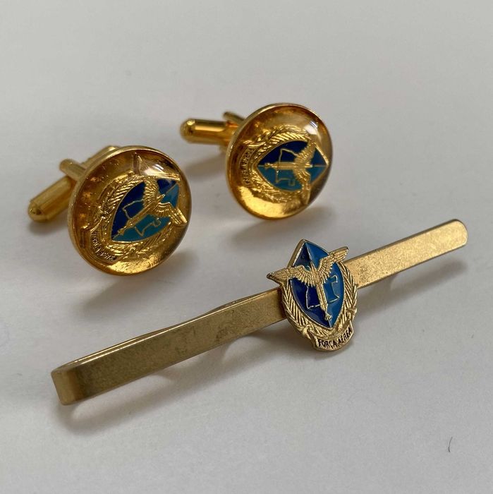 Botões de punho + mola de gravata Força Aérea Angola