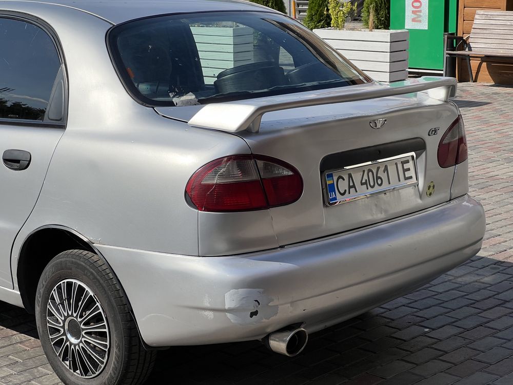 Daewoo Lanos срібний