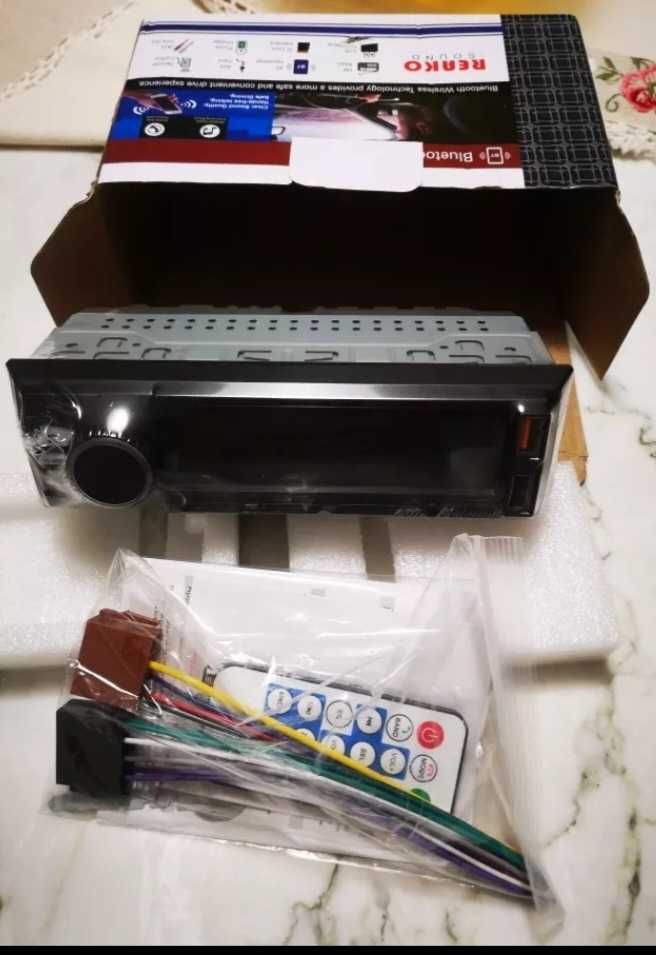 Rádio 1 din com bluetooth e aplicação para telemóvel