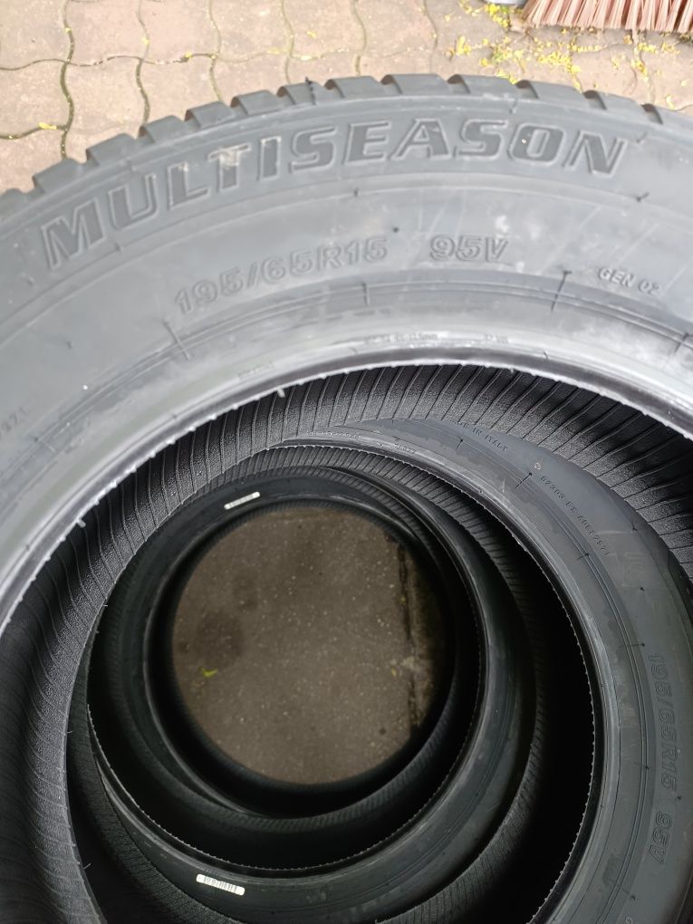 Opony całoroczne wielosezonowe Firestone 195/65R15 95V - Nowe