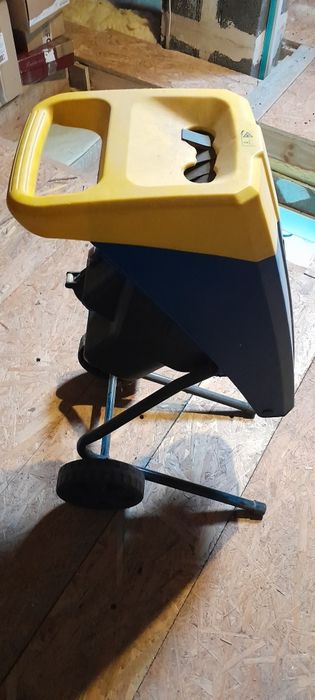 Rozdrabniacz do gałęzi  einhell 2745