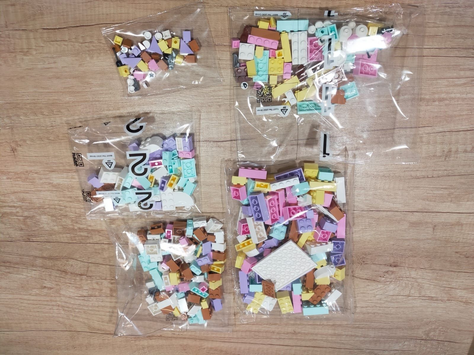 LEGO Classic 11028 kreatywna zabawa pastelowymi kolorami